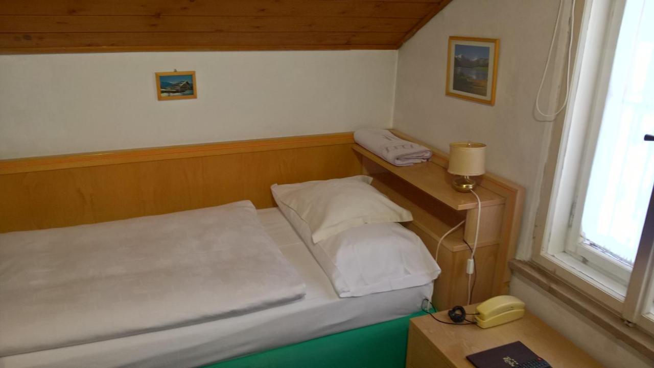 Budget Single Room,973929652:JPEG